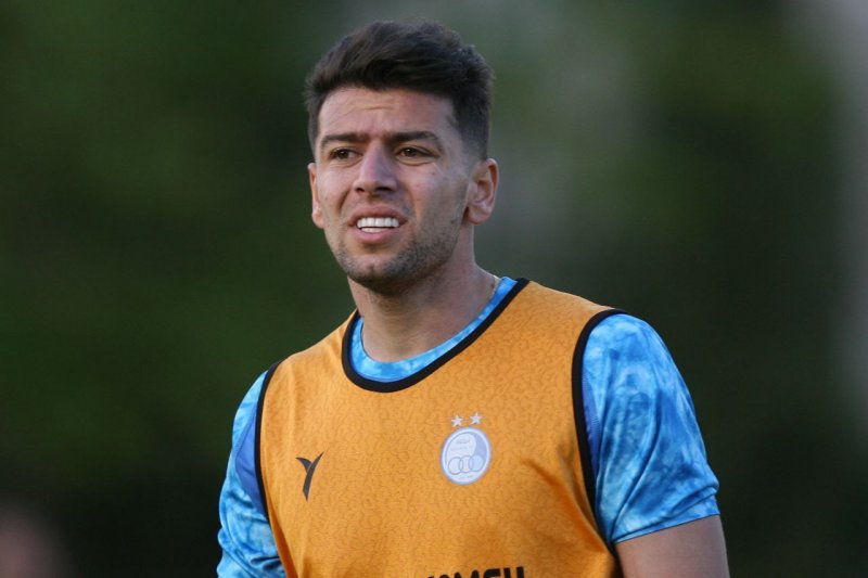 مبلغ قرارداد هافبک استقلال کمتر از قیمت پراید!