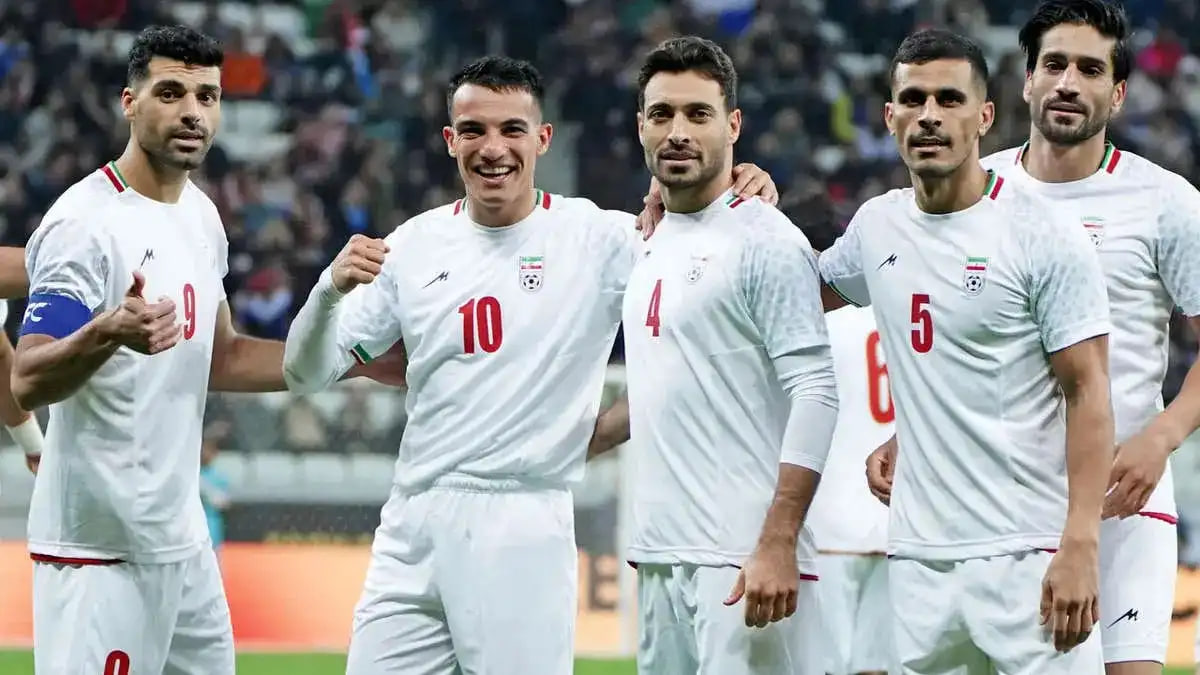 سوال روز/ چرا امارات به تیم ملی ویزا نداد؟