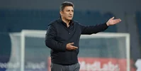 قلعه‌نویی: با زدن تیم ملی و فدراسیون فوتبال هیچ مشکلی حل نمی‌شود