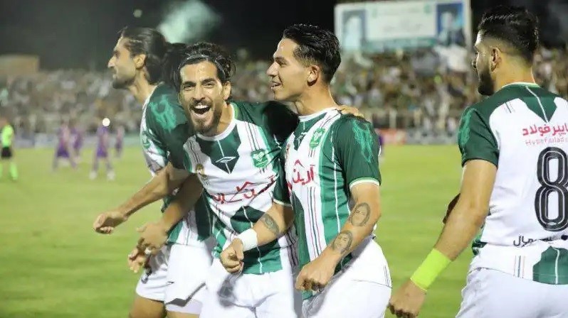 خیبر خرم‌آباد و جشن صعود به لیگ برتر؛ حسرت بزرگ فجر، چادرملو هم آمد!