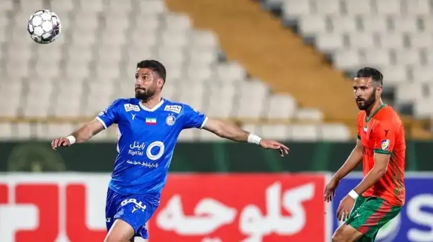 سریال اشتباهات ایمان سلیمی با پیراهن استقلال