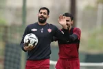 پرسپولیس قرارداد کنعانی‌زادگان را تمدید می‌کند