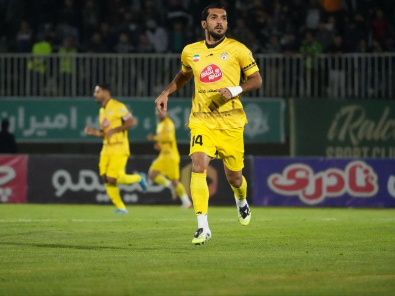 هافبک سابق استقلال در مس شهربابک