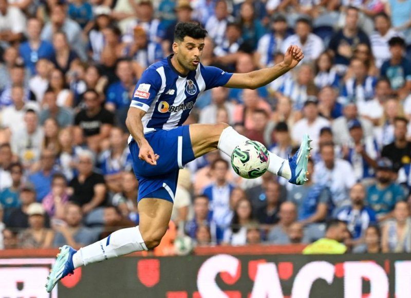 انفجار بمب زمستانی فوتبال ایران