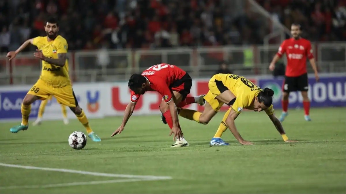 دوئل بزرگ سپاهان و تراکتور در 2 جبهه؛ پای لیگ نخبگان در میان است!