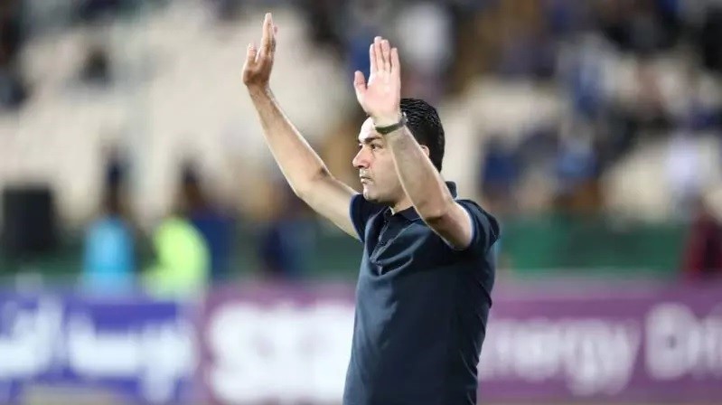 نکونام با لباس مشکی بخت فولاد را سیاه کرد