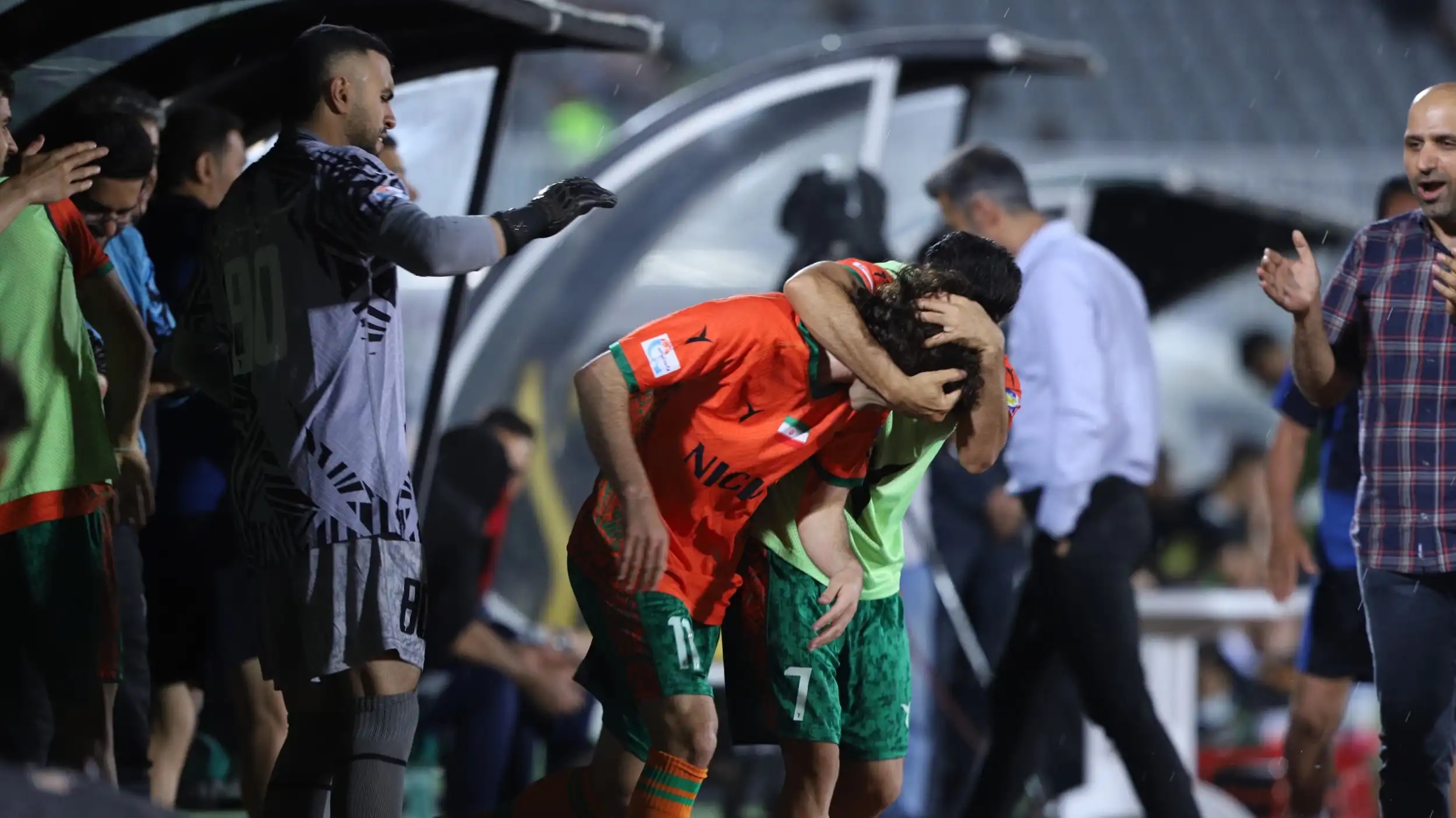 نویدکیا و مس در جام حذفی تاریخ‌ساز شدند