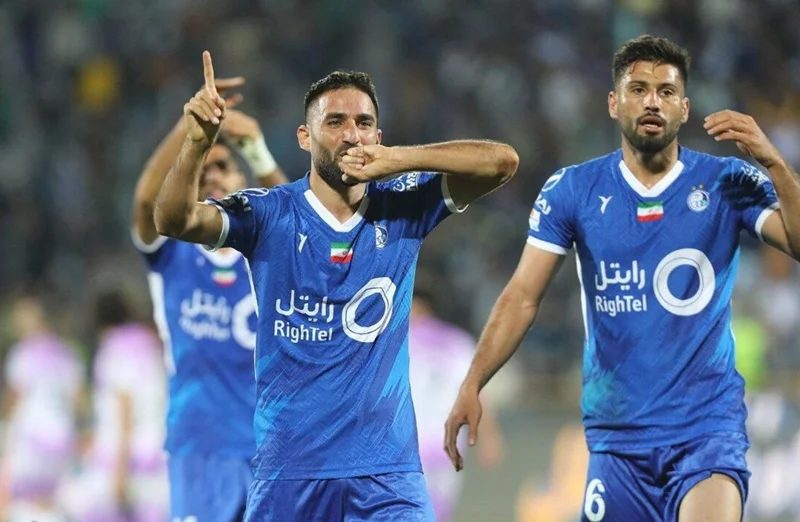 ملیپوش استقلال مسافر قطر میشود
