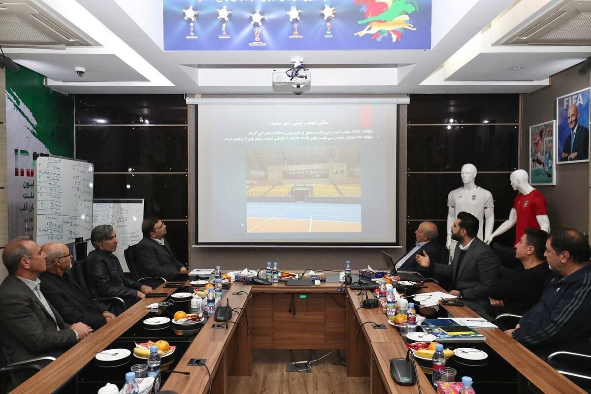 وحید شمسایی در تیم ملی فوتسال ماندنی شد