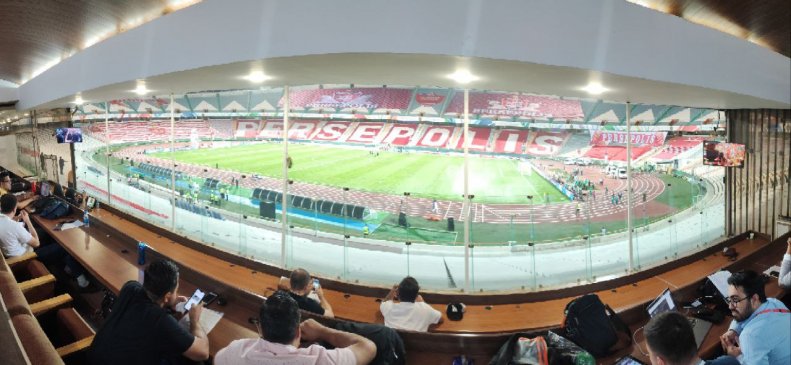 وظیفه بزرگ وزیر جدید: ورزشگاه رویایی را بساز