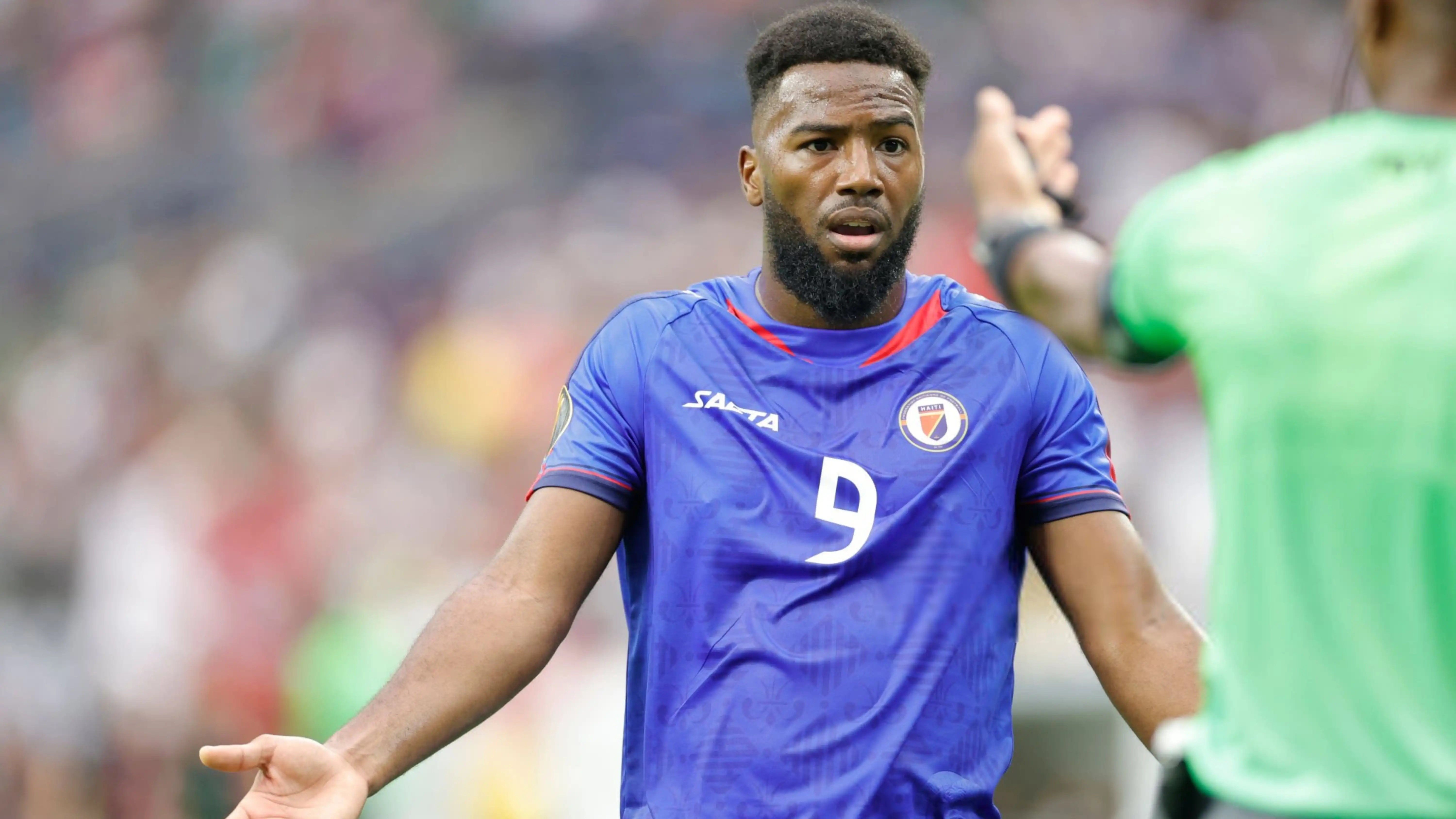 بازگشت نازون به تمرینات استقلال