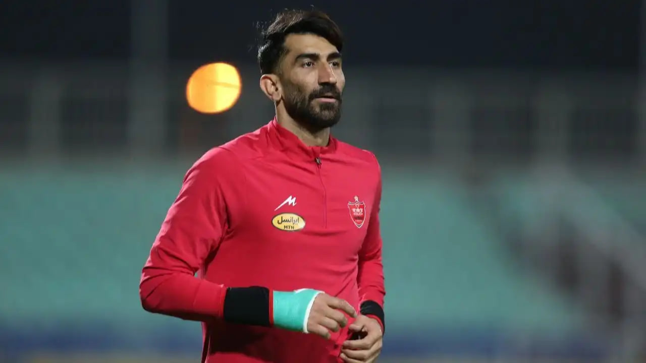 سوال روز/ بیرانوند قراردادش را فسخ می‌کند؟