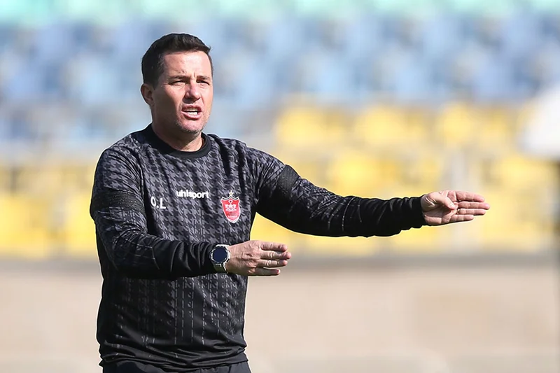 مربی برزیلی به پرسپولیس اخطار داد!