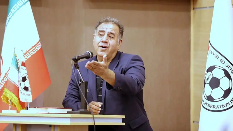 حکم خانهنشینی برای علی خسروی؛ عضو کمیته داوران محروم شد!
